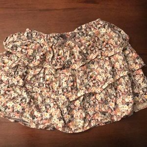 H&M girls flower skirt 5-6yr